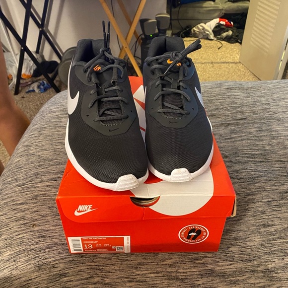 air max 90 hyperfuse red